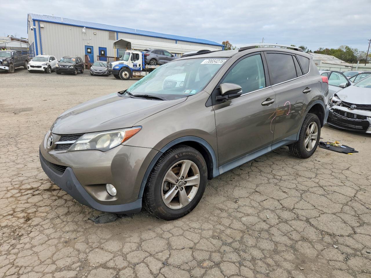 2015 TOYOTA RAV4 XLE | 2T3RFREV0FW247196 | UPCARS