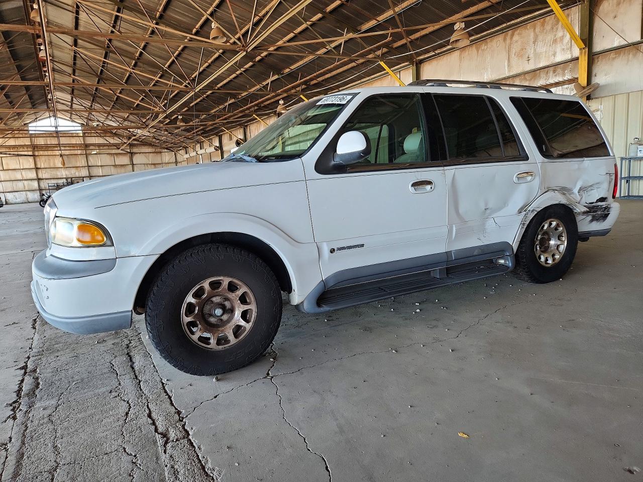 1998 LINCOLN NAVIGATOR | 5LMRU27L1WLJ50979 | UPCARS