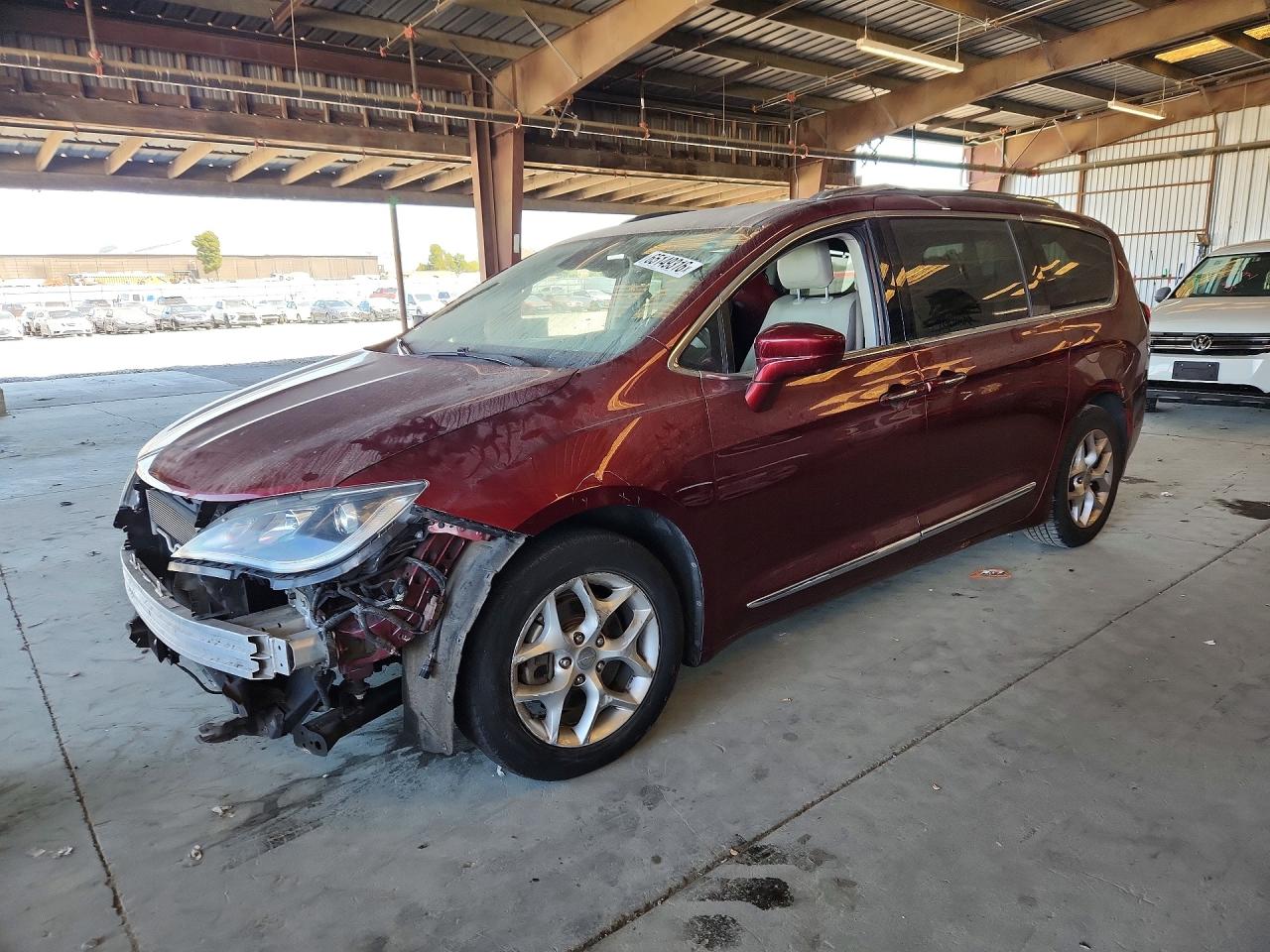 2019 CHRYSLER PACIFICA TOURING L PLUS | 2C4RC1EGXKR629672 | UPCARS