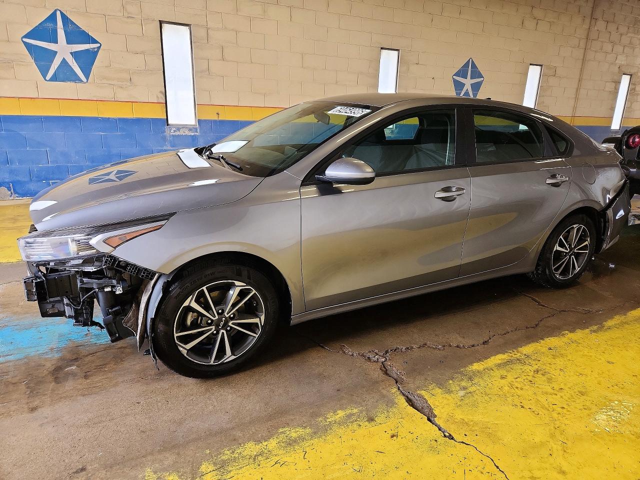 2023 KIA FORTE LXS | 3KPF24AD1PE650695 | UPCARS