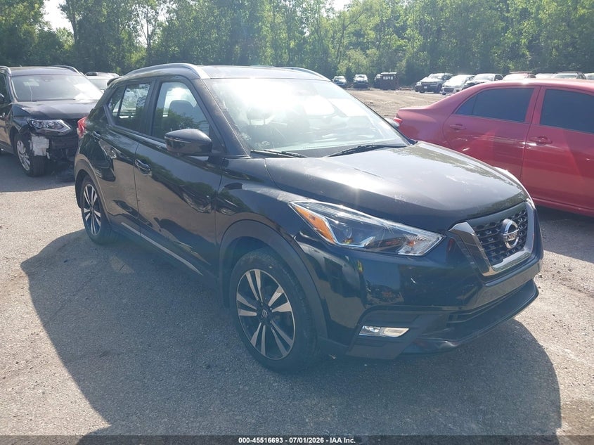 2019 NISSAN KICK SR | 3N1CP5CU4KL559192 | UPCARS