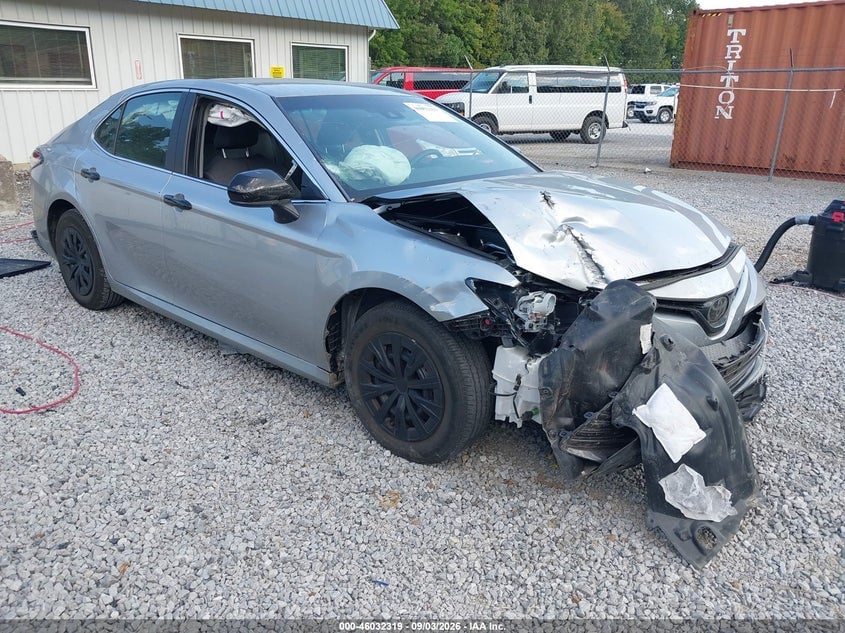 2018 TOYOTA CAMRY L | 4T1B11HK0JU082965 | UPCARS