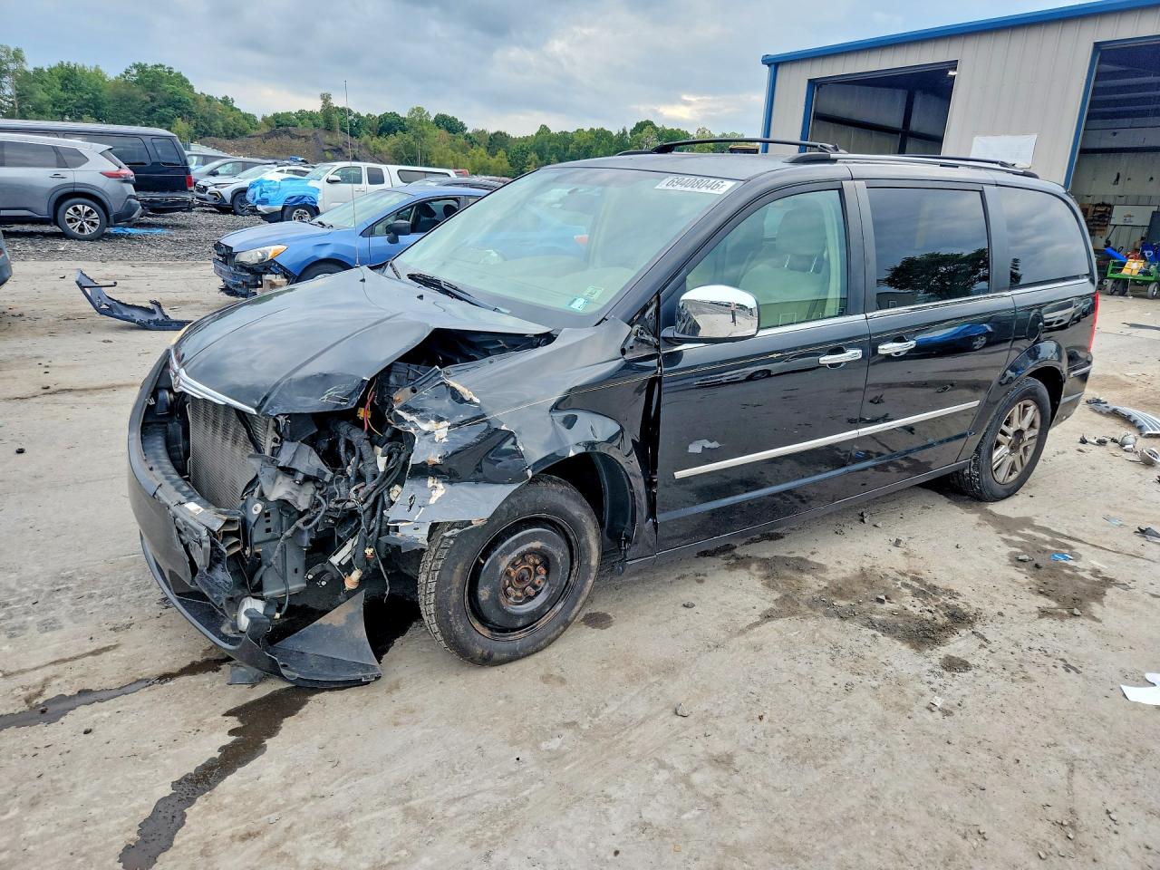 2010 CHRYSLER MINIVAN LIMITED | 2A4RR7DX0AR399328 | UPCARS