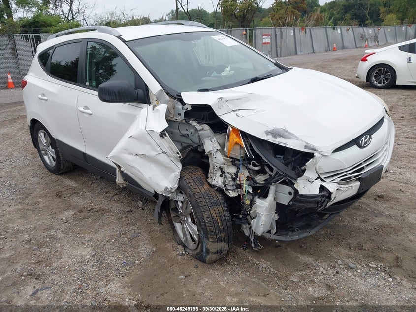 2013 HYUNDAI TUCSON GLS | KM8JU3AC2DU551169 | UPCARS