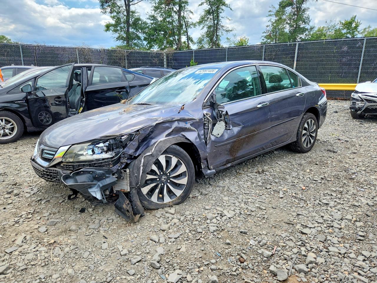 2015 HONDA ACCORD HYBRID EXL | 1HGCR6F51FA010646 | UPCARS