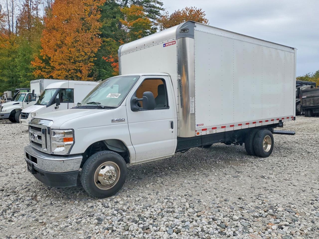 2025 FORD ECONOLIN E450 BOX TRUCK | 1FDXE4FN7SDD36360 | UPCARS