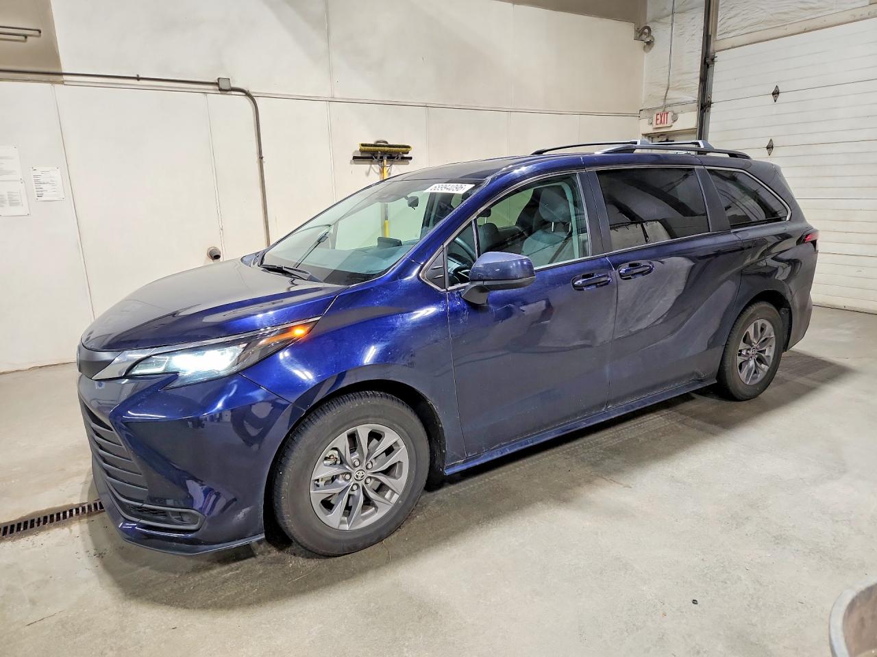 2024 TOYOTA SIENNA LE | 5TDKSKFC0RS122870 | UPCARS