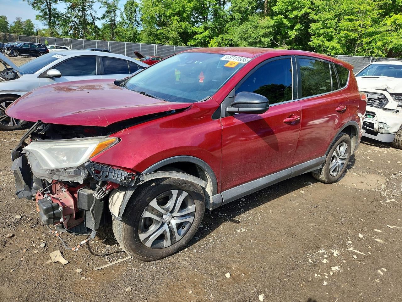 2018 TOYOTA RAV4 LE | 2T3BFREV1JW849115 | UPCARS