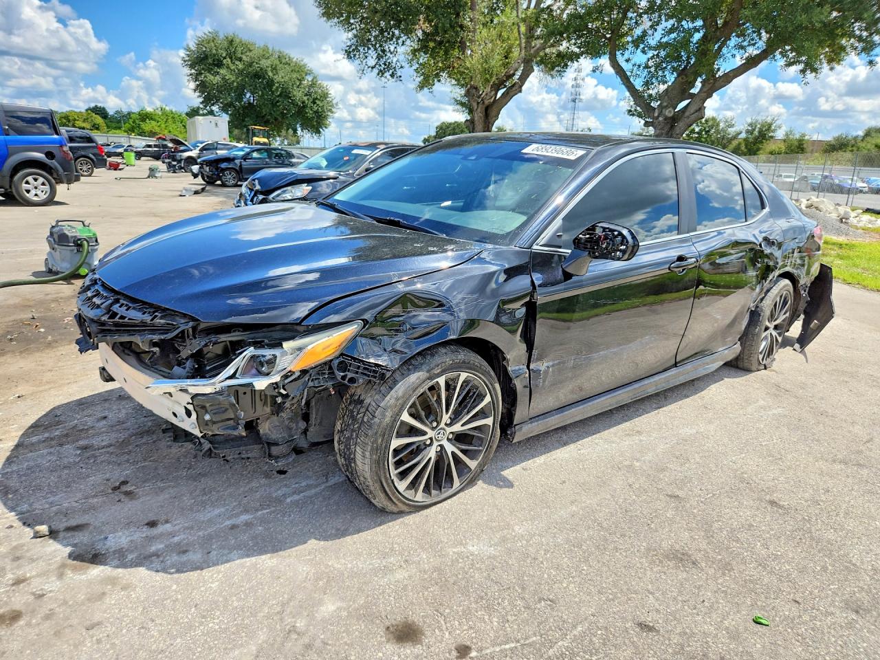 2019 TOYOTA CAMRY SE | 4T1B11HK6KU813383 | UPCARS