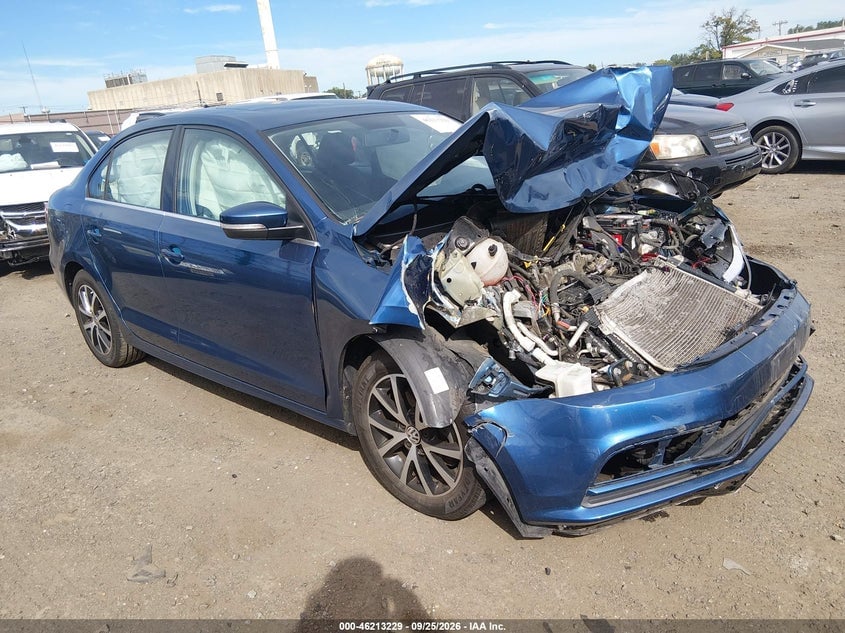 2017 VOLKSWAGEN JETTA 1.4T SE | 3VWDB7AJ0HM404174 | UPCARS