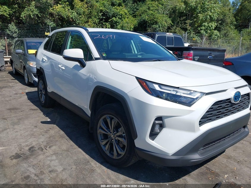 2024 TOYOTA RAV4 HYBRID XLE PREMIUM | 4T3B6RFV4RU161183 | UPCARS