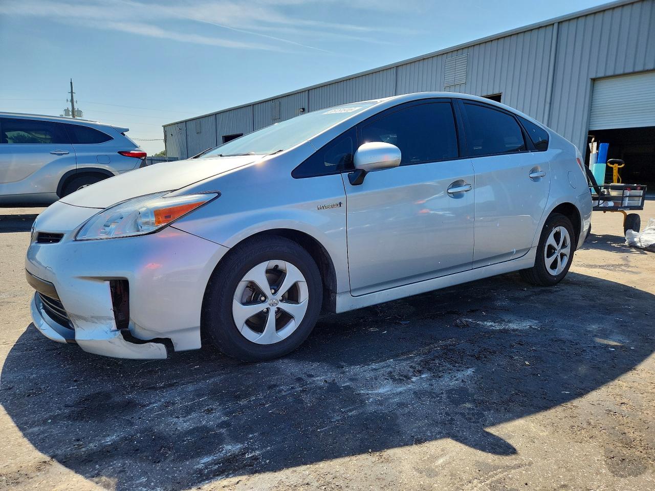 2014 TOYOTA PRIUS THREE | JTDKN3DU0E0387343 | UPCARS