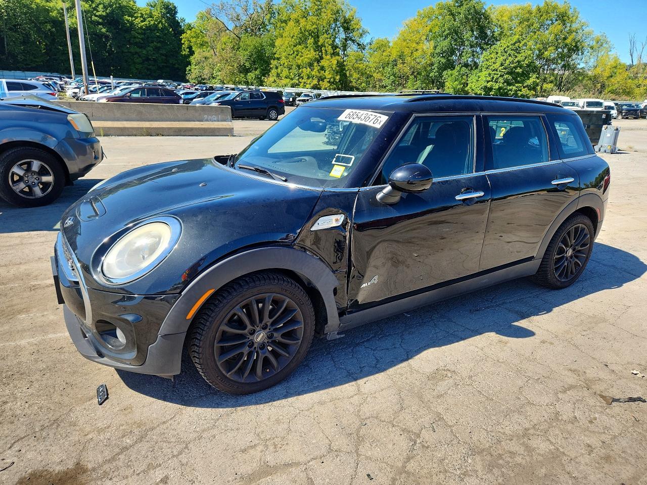 2017 MINI COOPER S CLUBMAN ALL4 | WMWLU5C3XH2E84313 | UPCARS
