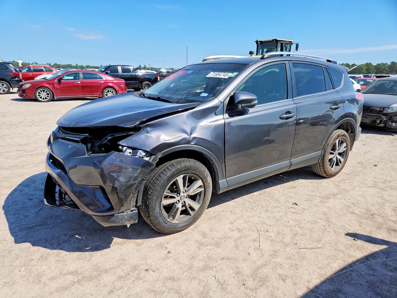 2018 TOYOTA RAV4 XLE | JTMWFREV9JJ186151 | UPCARS