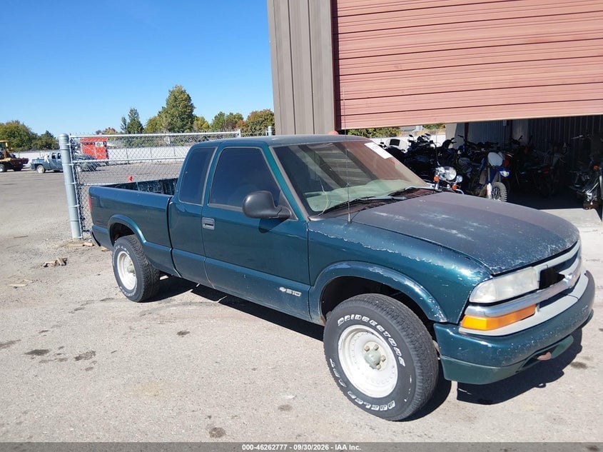 1998 CHEVROLET S-10 LS | 1GCDT19W6W8193223 | UPCARS