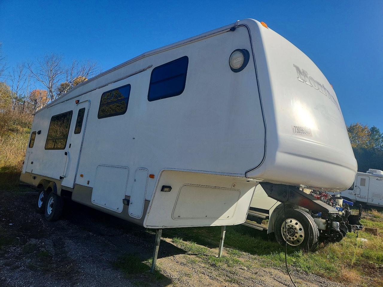 2007 KEYSTONE MONTANA CAMPER | 4YDF307257M731841 | UPCARS