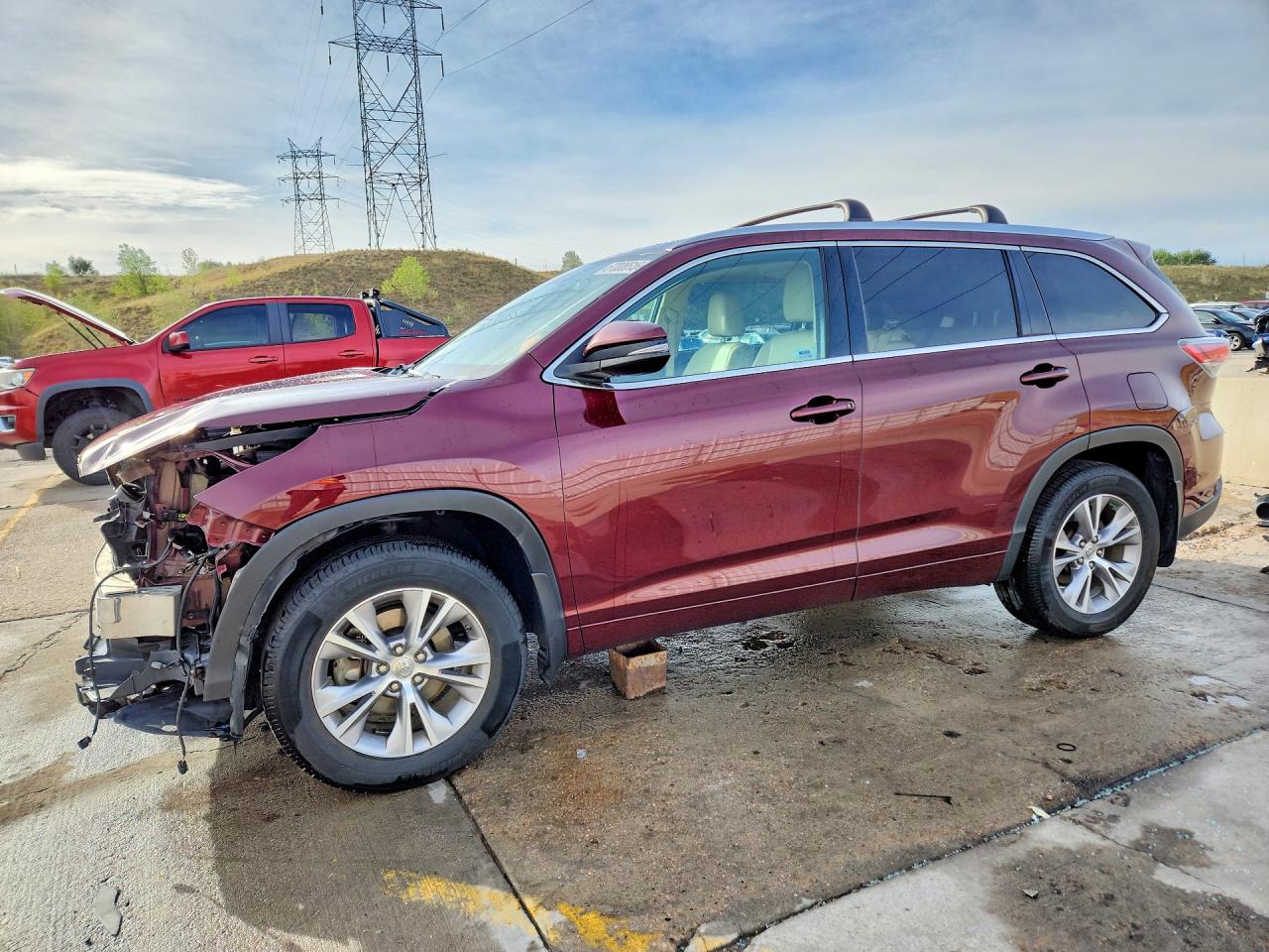 2015 TOYOTA HIGHLANDER XLE | 5TDJKRFH5FS204864 | UPCARS