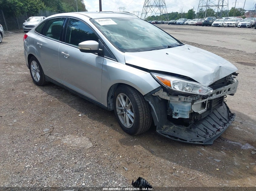 2015 FORD FOCU SE | 1FADP3F29FL317103 | UPCARS