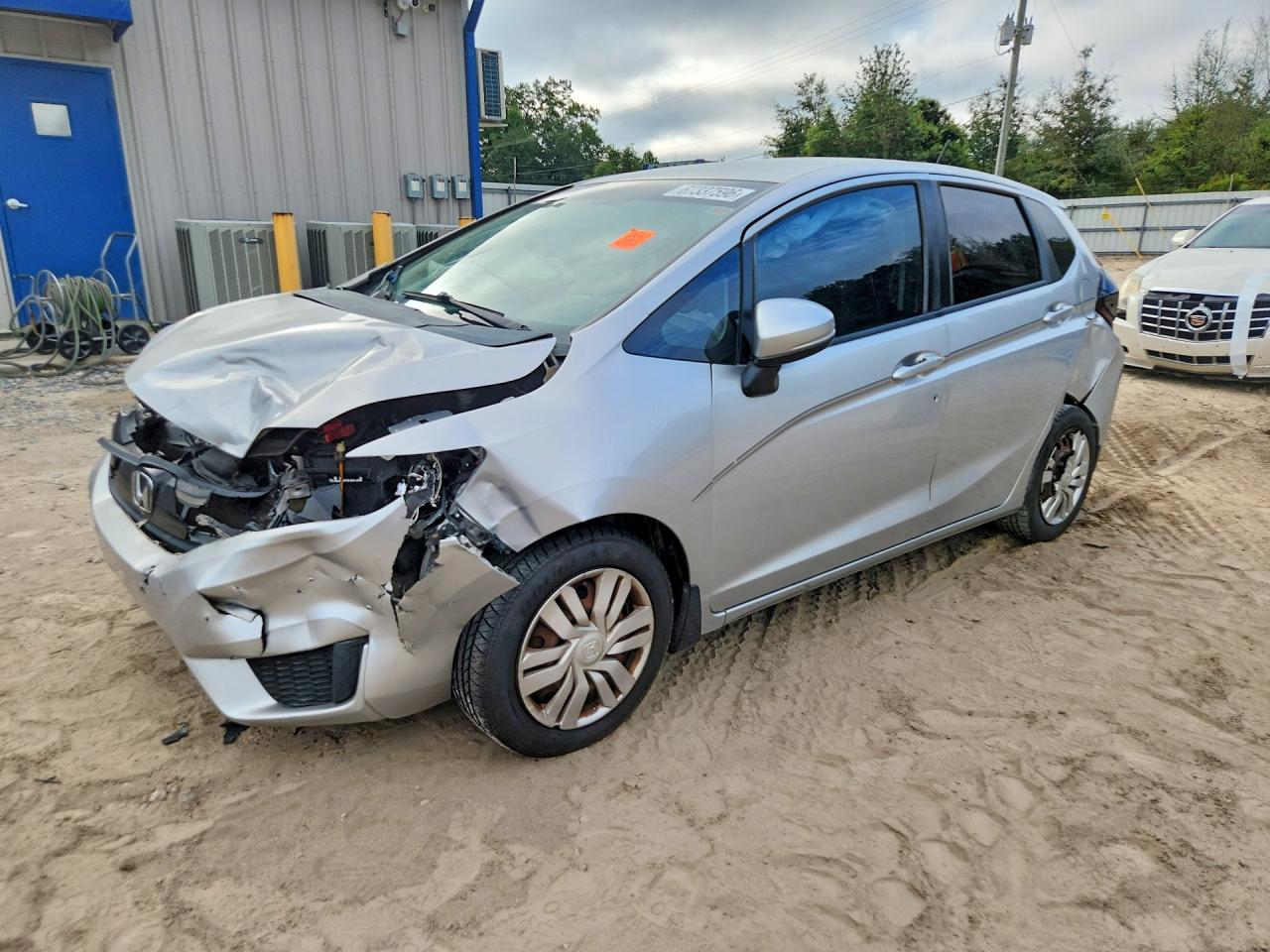 2015 HONDA FIT LX | 3HGGK5H53FM769329 | UPCARS