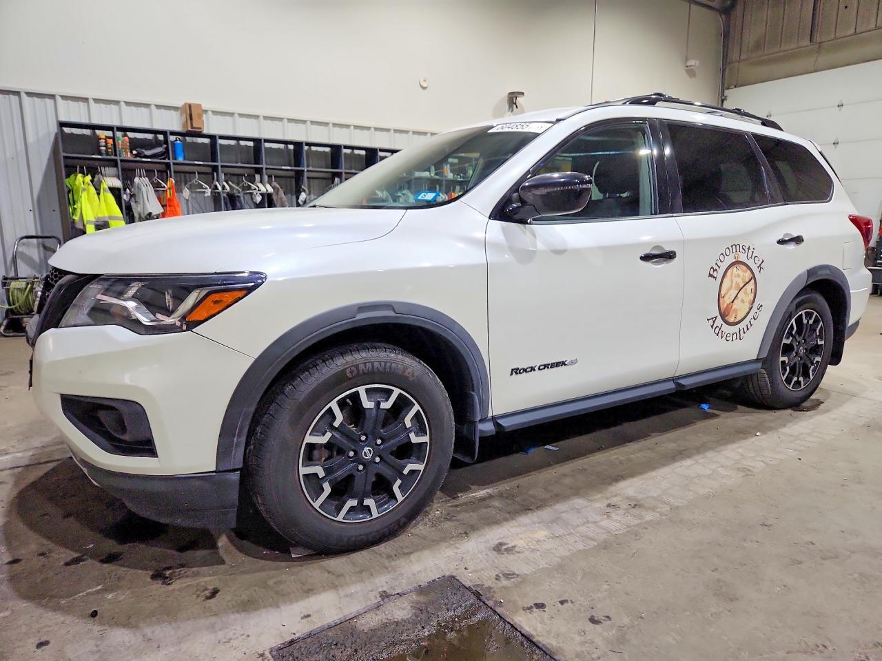 2020 NISSAN PATHFINDER SV | 5N1DR2BM6LC651439 | UPCARS