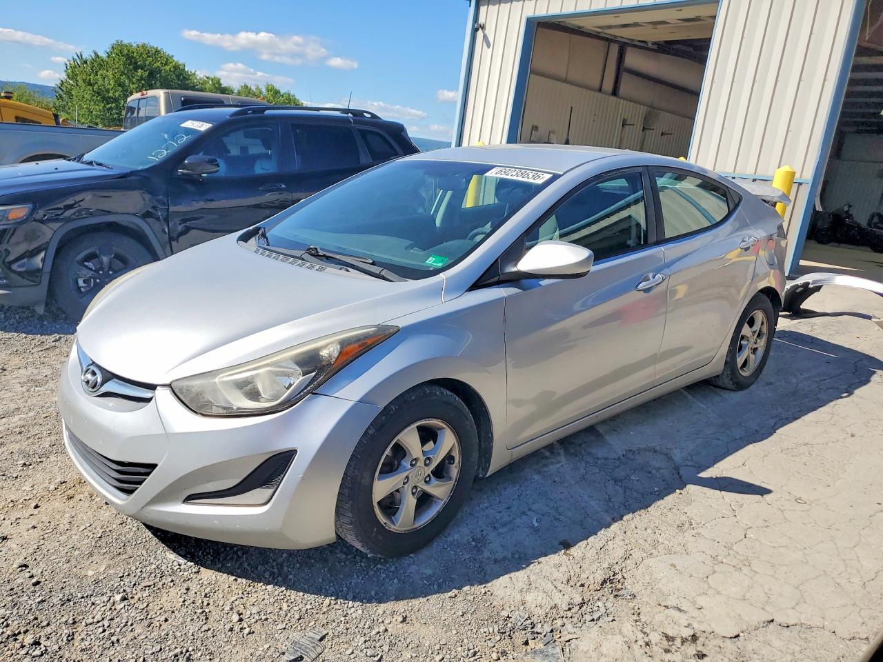2014 HYUNDAI ELANTRA SE | KMHDH4AE2EU188995 | UPCARS