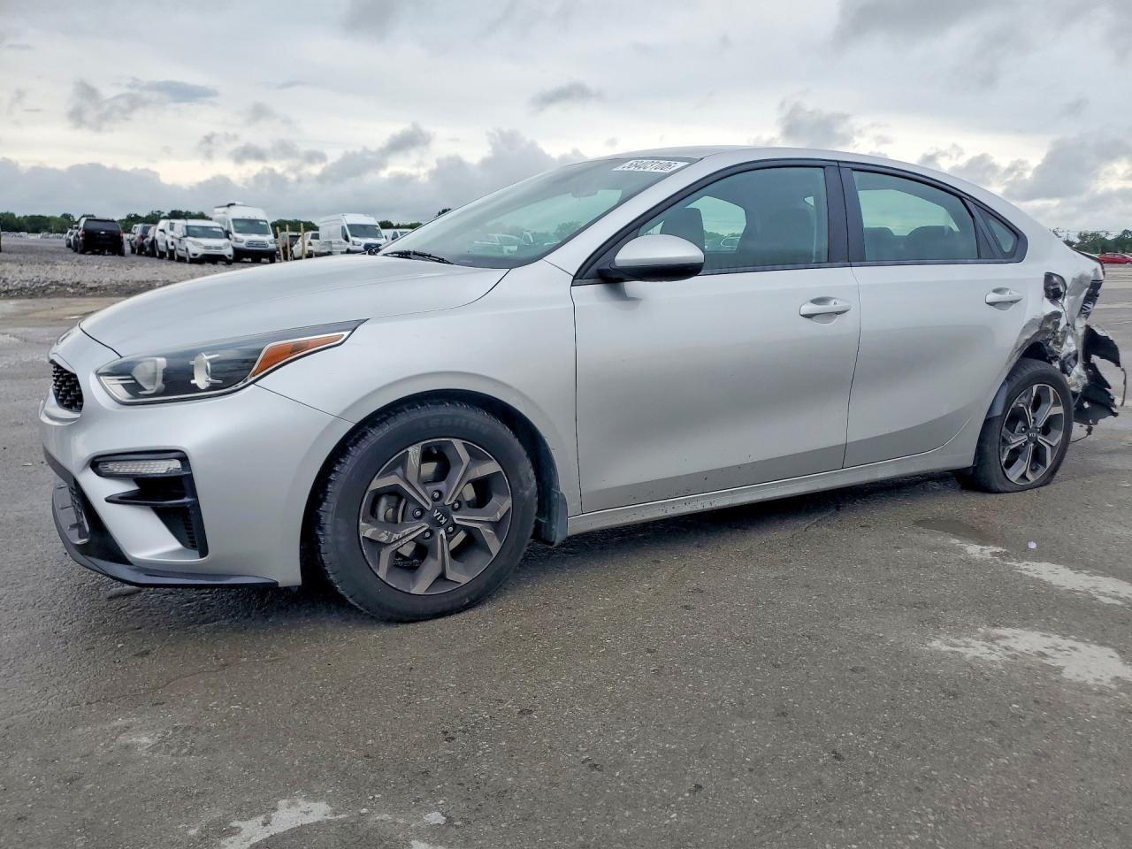2019 KIA FORTE LXS | 3KPF24AD5KE130640 | UPCARS