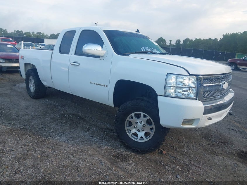 2008 CHEVROLET SILVERADO 1500 LT1 | 1GCEK19J88E183681 | UPCARS
