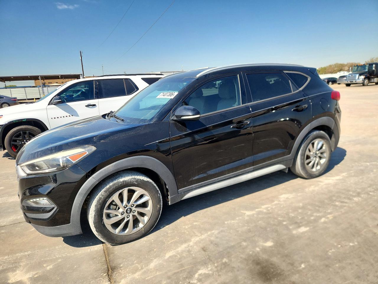 2017 HYUNDAI TUCSON SE PLUS | KM8J33A45HU501738 | UPCARS