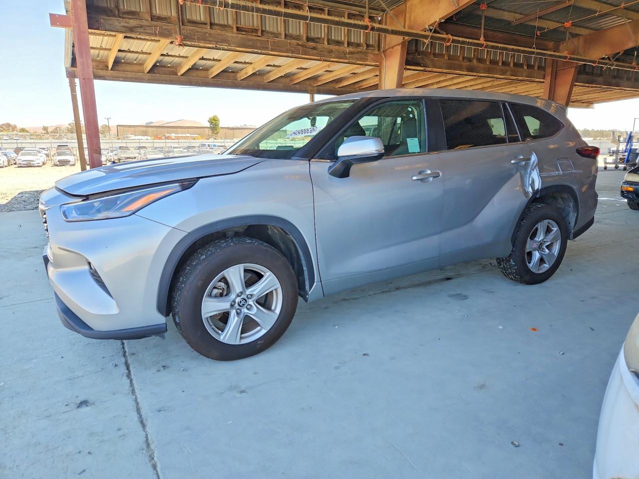 2024 TOYOTA HIGHLANDER LE | 5TDKDRAH2RS537436 | UPCARS