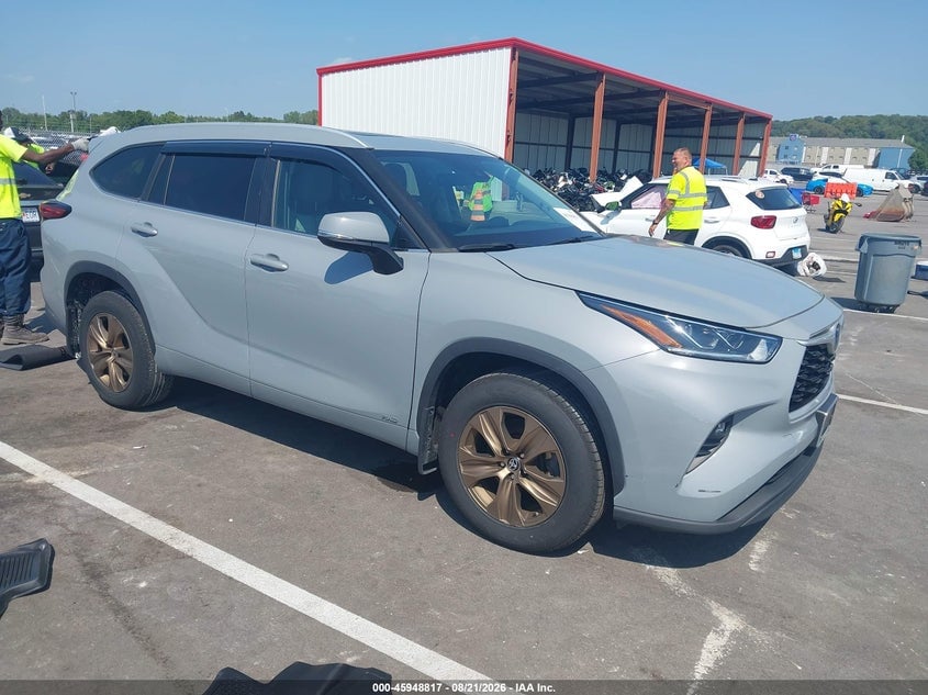 2023 TOYOTA HIGHLANDER HYBRID XLE BRONZE | 5TDABRCH3PS577388 | UPCARS