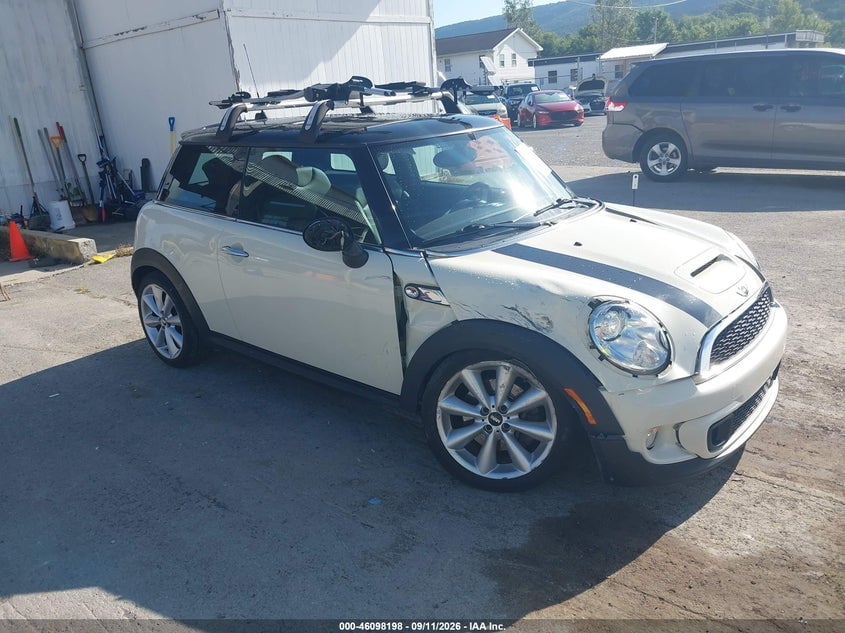 2012 MINI COOPER S | WMWSV3C57CTY29134 | UPCARS