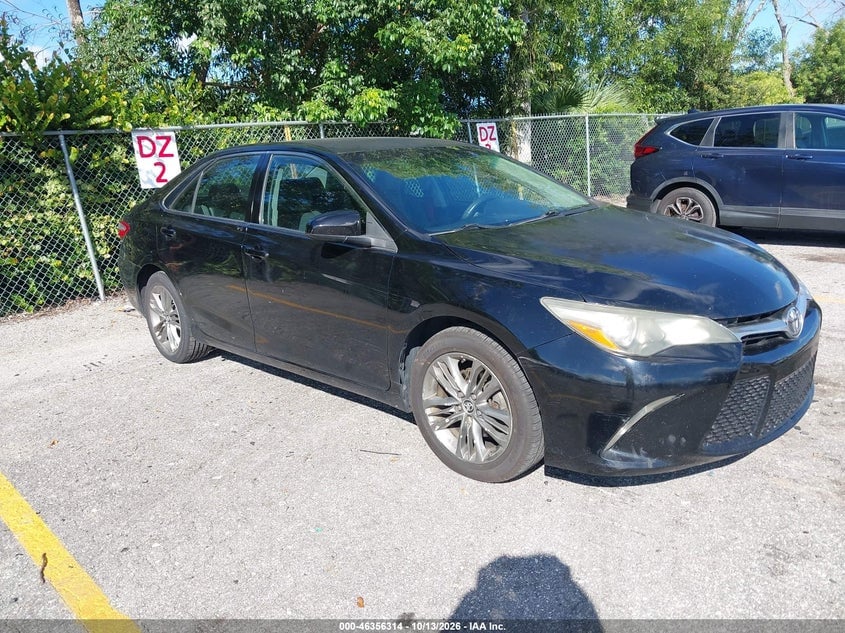 2015 TOYOTA CAMRY SE | 4T1BF1FKXFU975057 | UPCARS