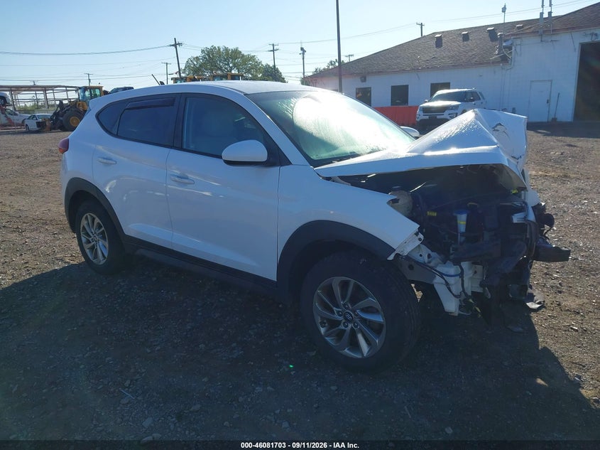 2018 HYUNDAI TUCSON SE | KM8J2CA41JU669434 | UPCARS