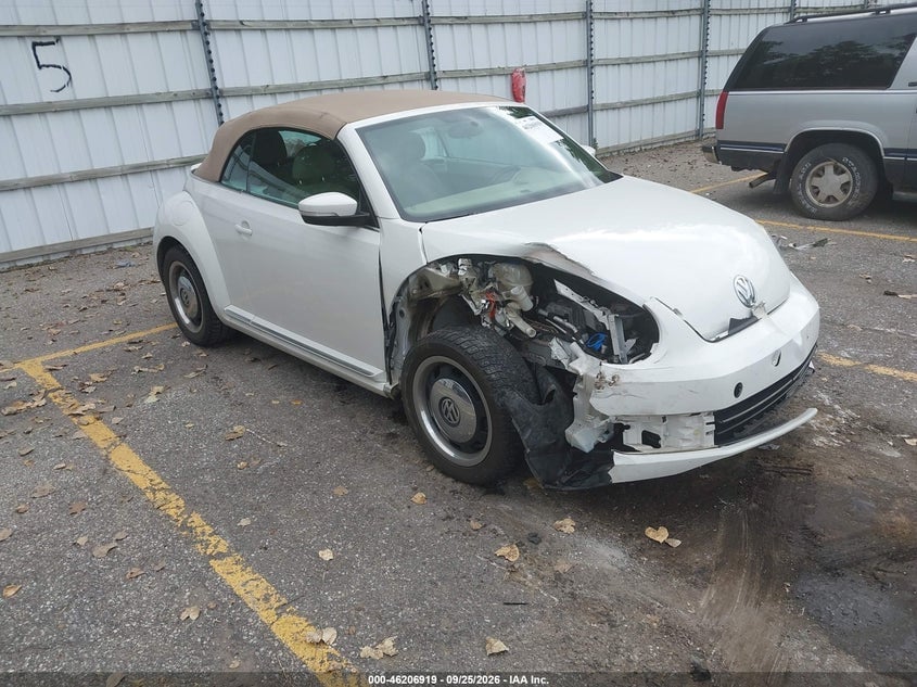 2013 VOLKSWAGEN BEETLE 2.5L | 3VW5P7AT6DM818402 | UPCARS