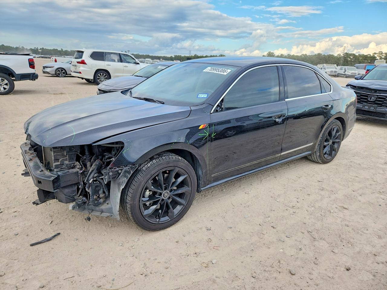 2017 VOLKSWAGEN PASSAT SE | 1VWBT7A32HC085125 | UPCARS