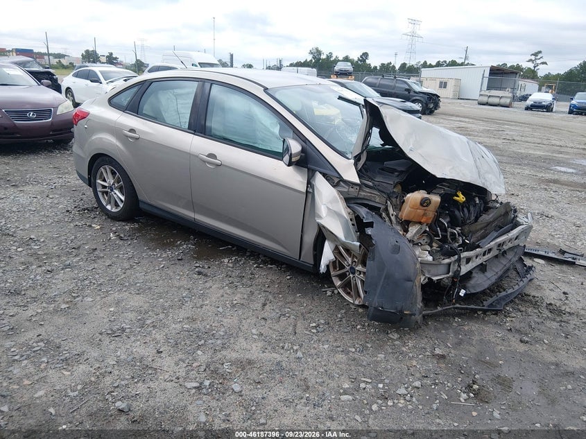 2016 FORD FOCU SE | 1FADP3F24GL264117 | UPCARS