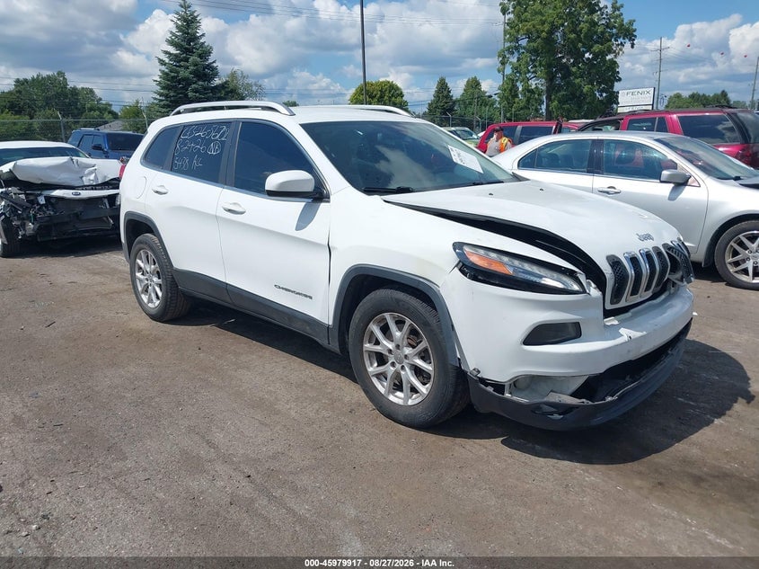 2016 JEEP CHEROKEE LATITUDE | 1C4PJMCSXGW185438 | UPCARS