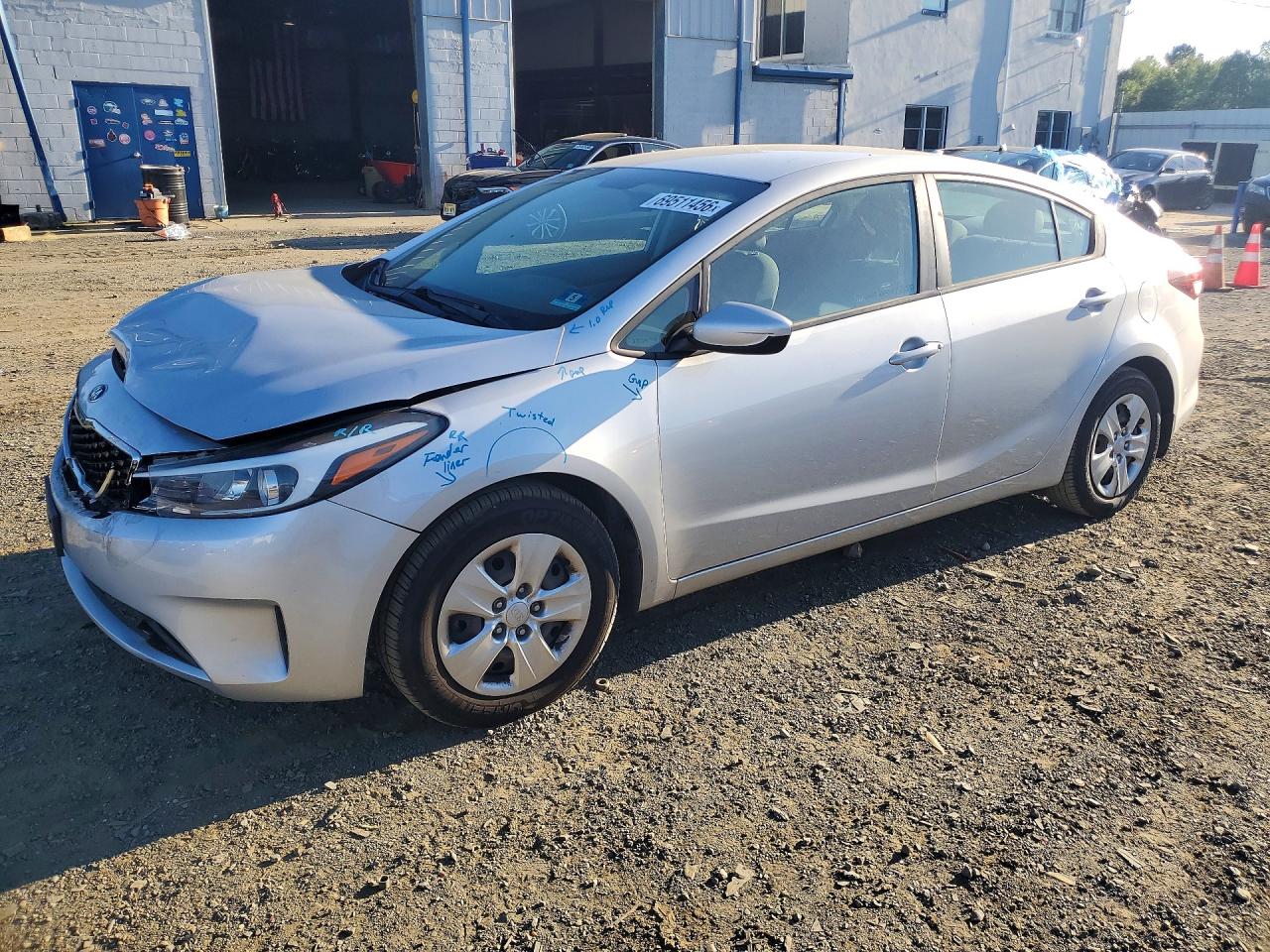 2018 KIA FORTE LX | 3KPFK4A78JE234483 | UPCARS