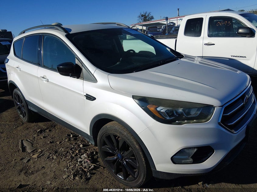 2018 FORD ESCAPE SE | 1FMCU9GD0JUB33152 | UPCARS