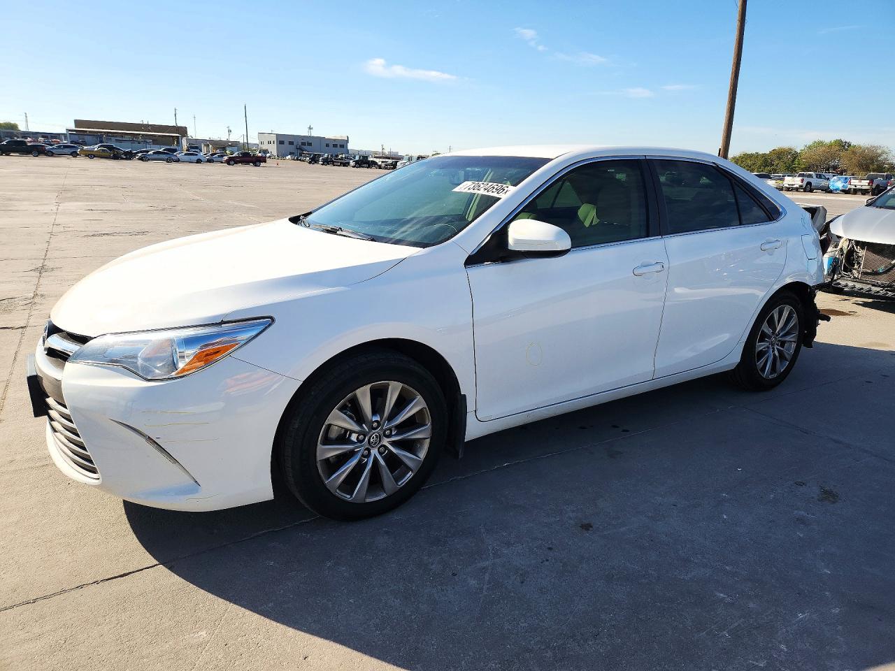 2016 TOYOTA CAMRY XLE | 4T4BF1FK3GR560797 | UPCARS