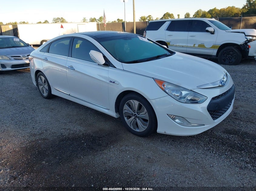 2015 HYUNDAI SONATA HYBRID LIMITED | KMHEC4A48FA135523 | UPCARS