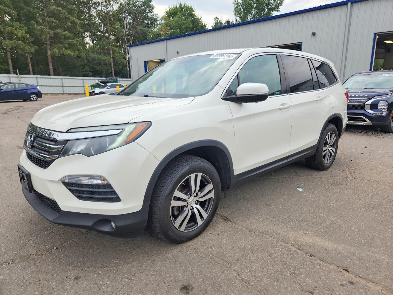 2017 HONDA PILOT EXL | 5FNYF6H56HB103845 | UPCARS
