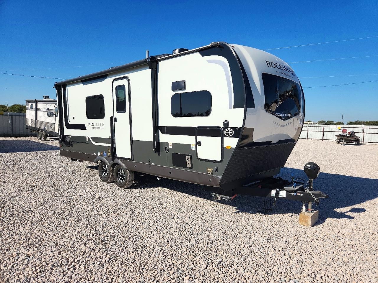 2026 FOREST RIVER ROCKWOOD 2 ROCKWOOD CAMPER | 4X4TRLB29TZ201635 | UPCARS
