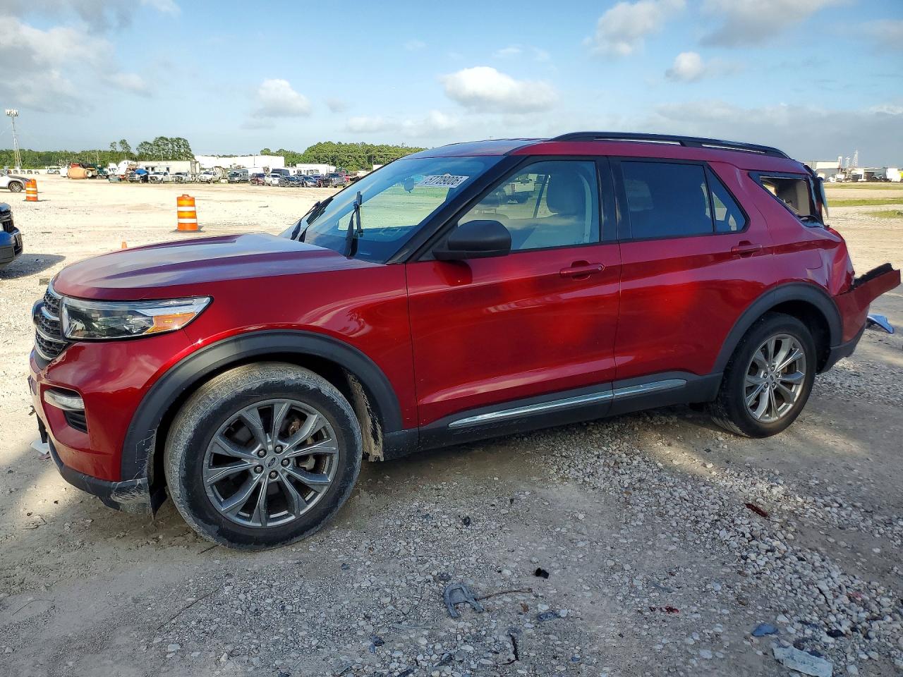 2021 FORD EXPLORER XLT | 1FMSK7DH8MGB20648 | UPCARS