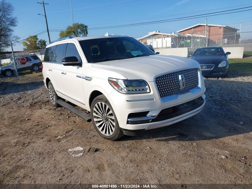 2019 LINCOLN NAVIGATO RESERVE | 5LMJJ2LT5KEL06581 | UPCARS