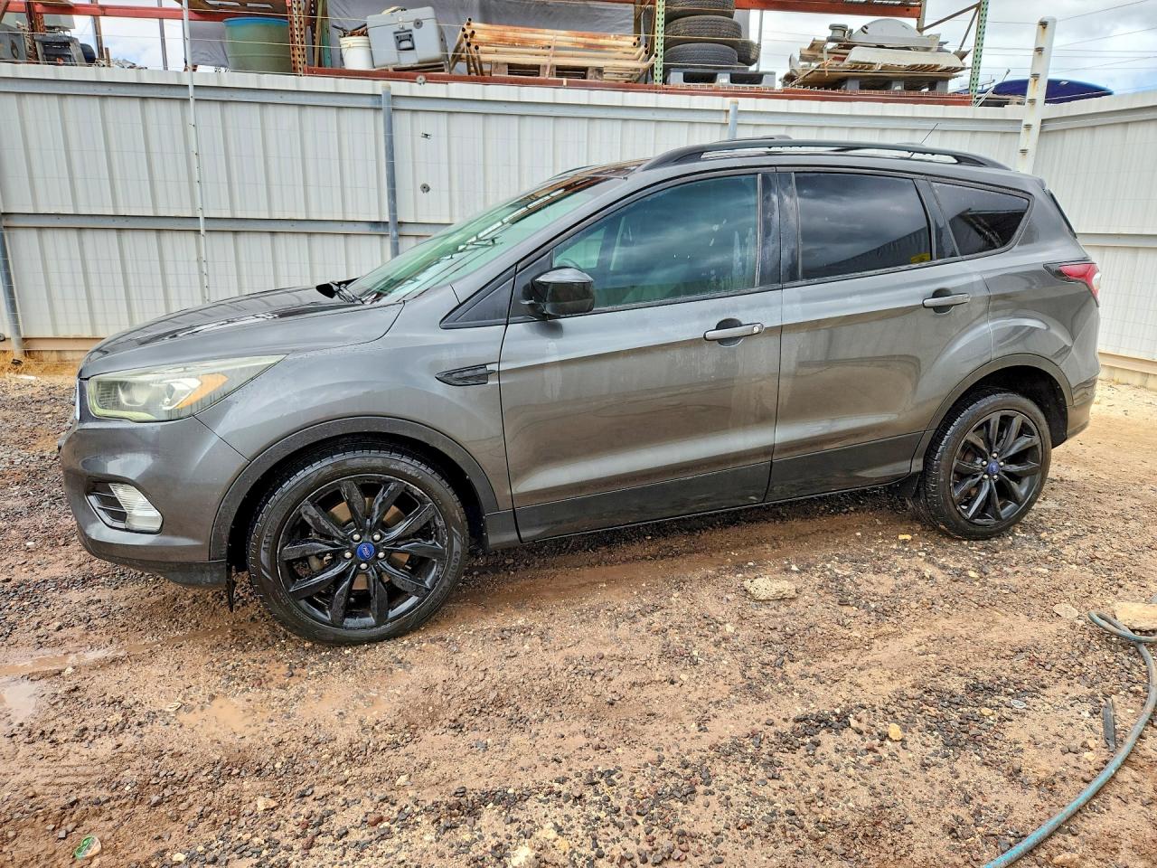 2017 FORD ESCAPE SE | 1FMCU0G93HUB30019 | UPCARS