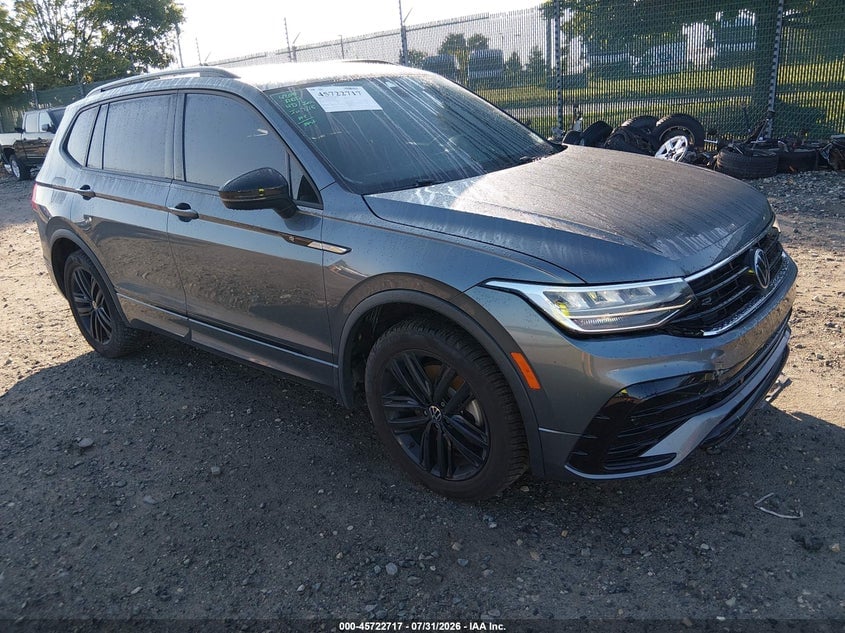 2022 VOLKSWAGEN TIGUAN 2.0T SE R-LINE BLACK | 3VV8B7AX4NM153066 | UPCARS