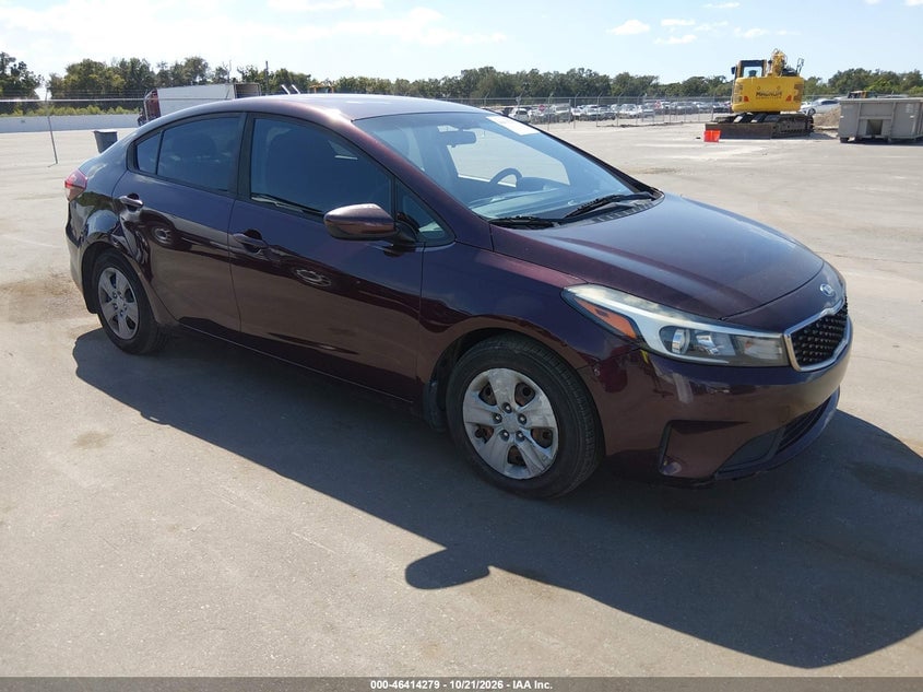 2017 KIA FORTE LX | 3KPFK4A77HE114717 | UPCARS