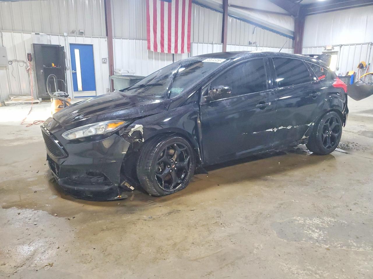 2017 FORD FOCU ST | 1FADP3L96HL221983 | UPCARS