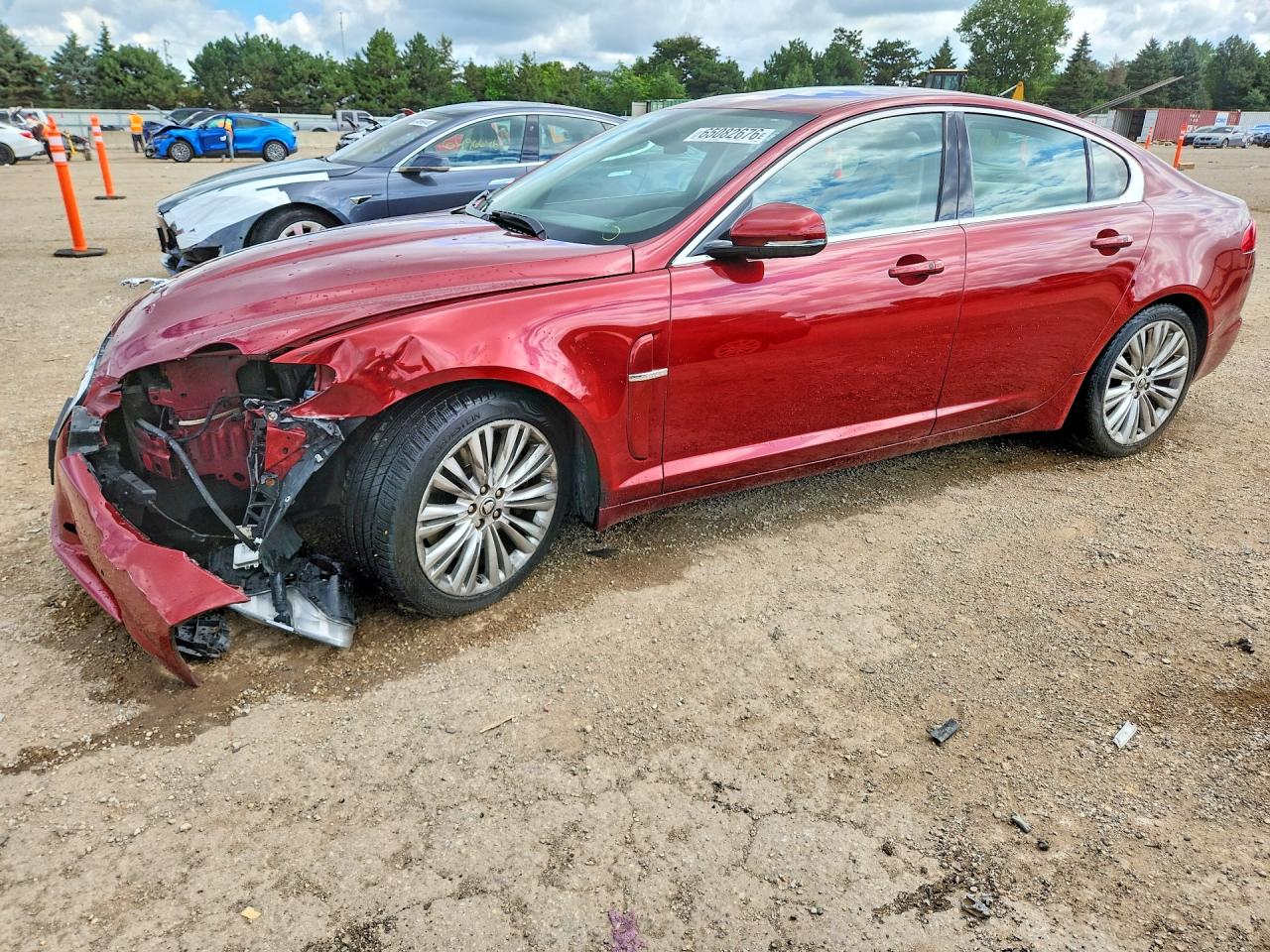 2011 JAGUAR XF PREMIUM | SAJWA0GB2BLR82809 | UPCARS